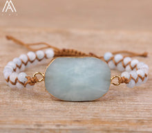 Charger l'image dans la galerie, BRACELET À BRELOQUES EN PIERRE DE LUNE TISSÉES