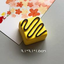 Charger l'image dans la galerie, AIMANT DE RÉFRIGÉRATEUR EN PÂTE