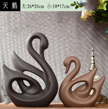 Charger l'image dans la galerie, FIGURINES MODERNES EN CÉRAMIQUE