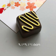 Charger l'image dans la galerie, AIMANT DE RÉFRIGÉRATEUR EN PÂTE