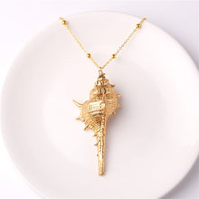 Charger l'image dans la galerie, COLLIER BOHO EN COQUILLAGE