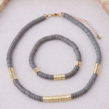 Charger l'image dans la galerie, BOUCLES D'OREILLES EN ARGILE DOUCE