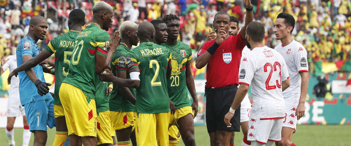 TUNISIA - MALI DISTURBED BY ARBITRATION
