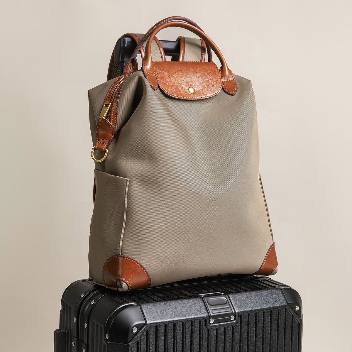 Sac à dos en nylon avec poches de rangement - BOSSOUASHOP