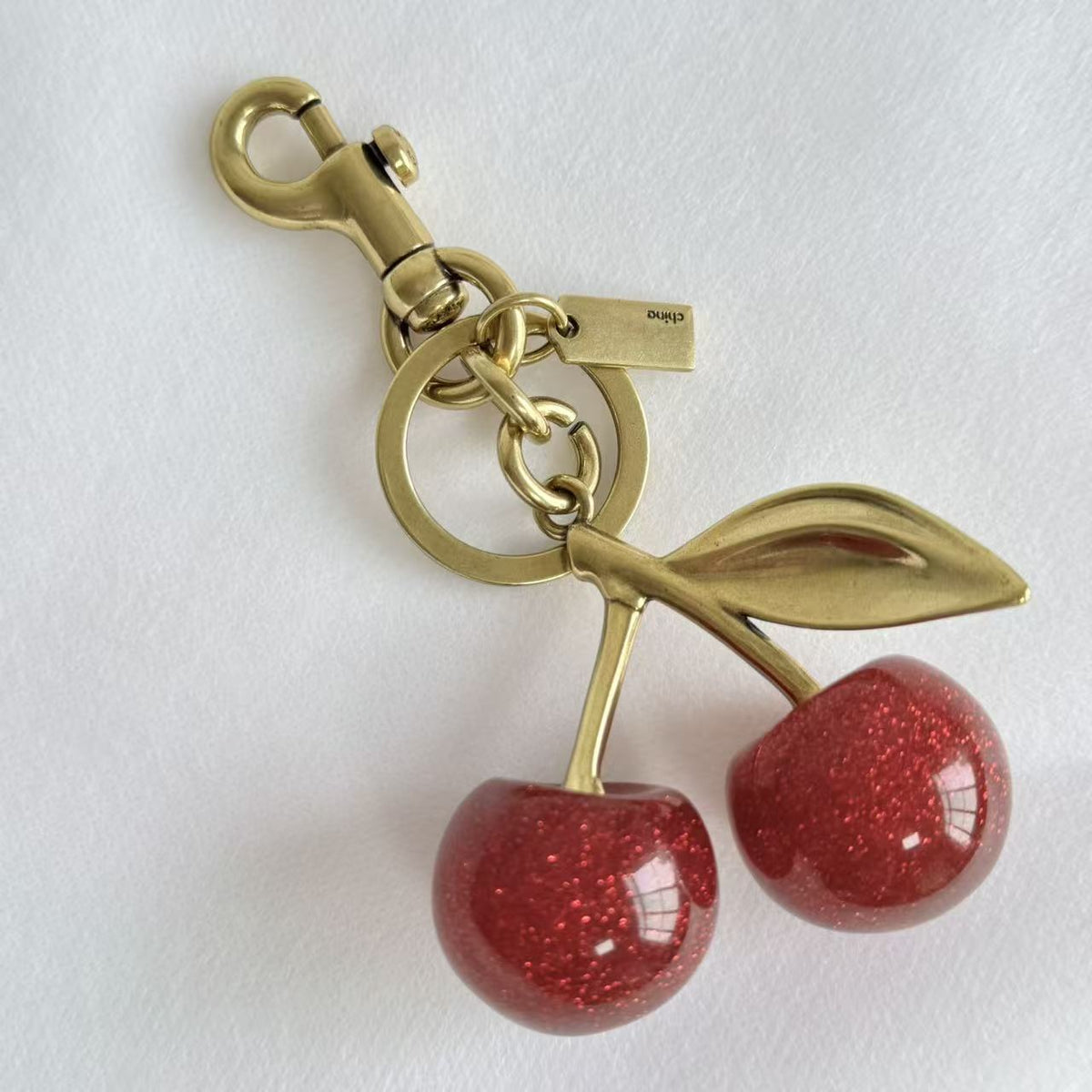 Porte-clés et bijou de sac à motif cerise