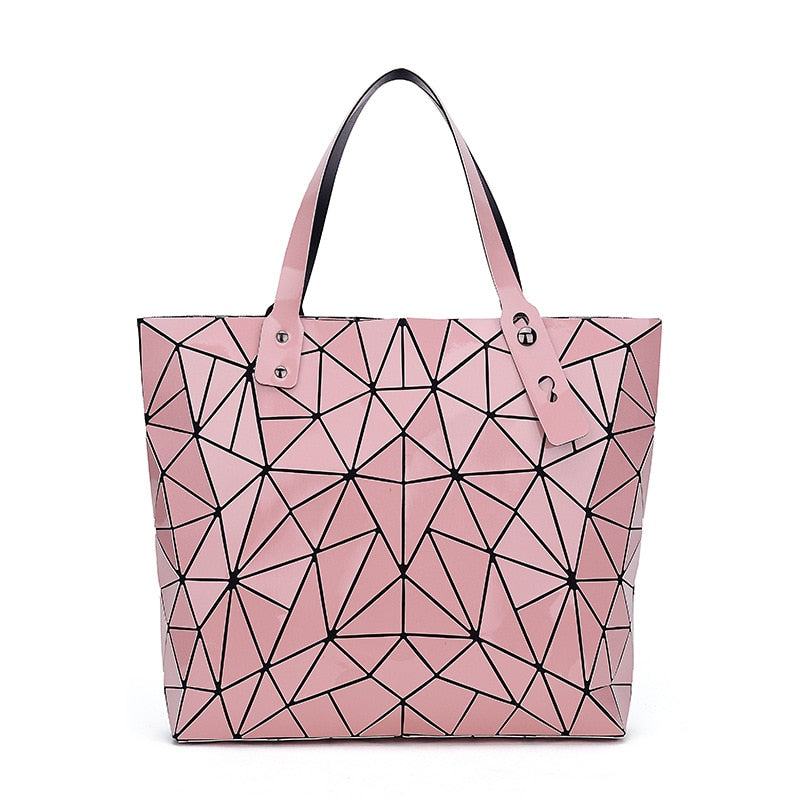 SAC À MAIN À CARREAUX GEOMETRIQUE PLIÉ