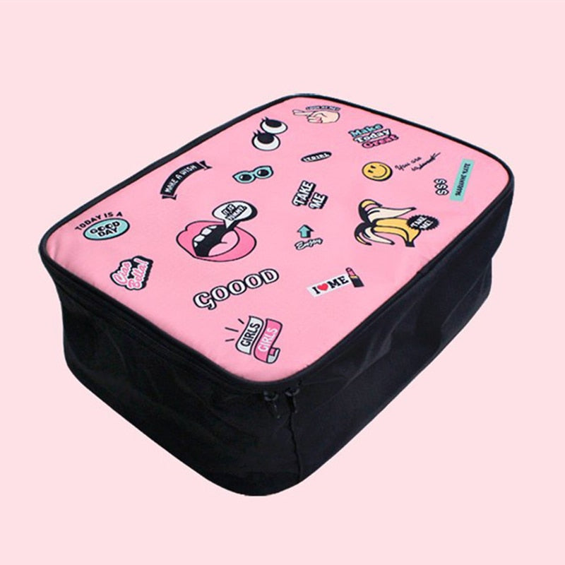 LARGE CAPACITY COSMETICS BAG