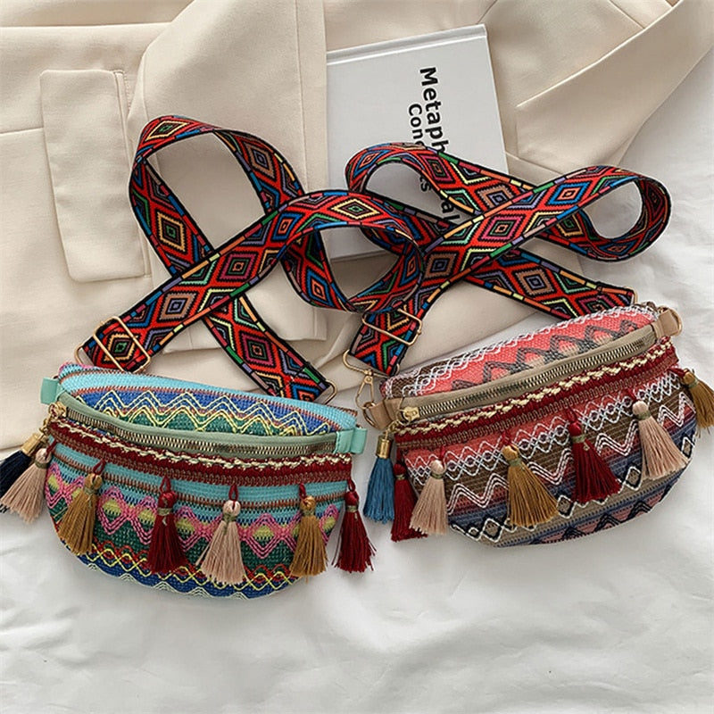 WOMEN'S WOVEN MESSENGER BAG