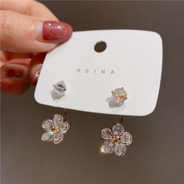 BOUCLES D'OREILLES EN ZIRCON