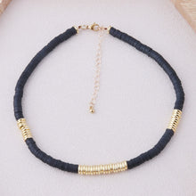 Charger l&#39;image dans la galerie, BOUCLES D&#39;OREILLES EN ARGILE DOUCE
