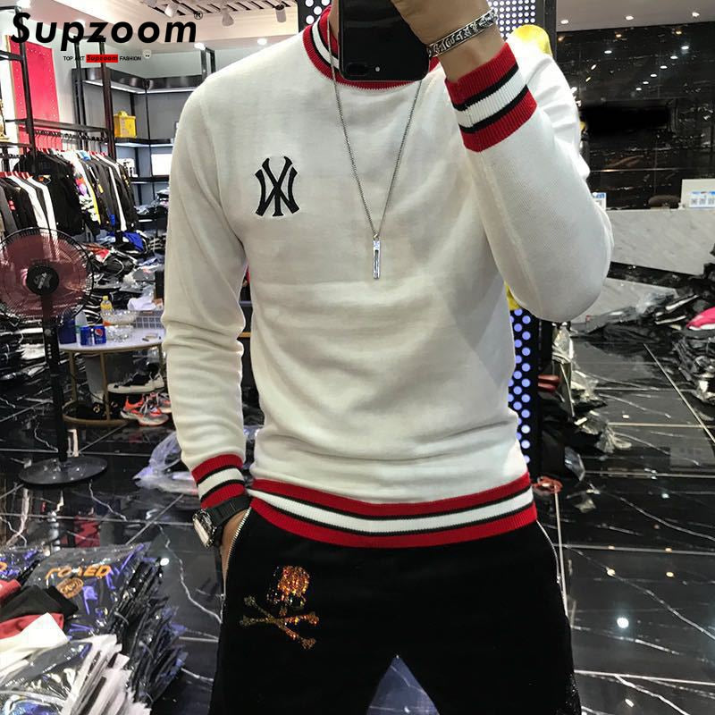 PULL À COL ROND POUR HOMMES