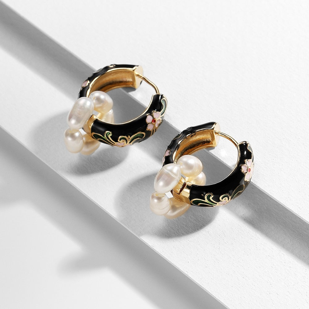 BOUCLES D'OREILLES CRÉOLES À FLEURS