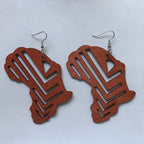 HEART-SHAPED WOODEN EARRINGS 