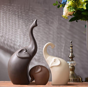 MODERN CERAMIC FIGURINES 