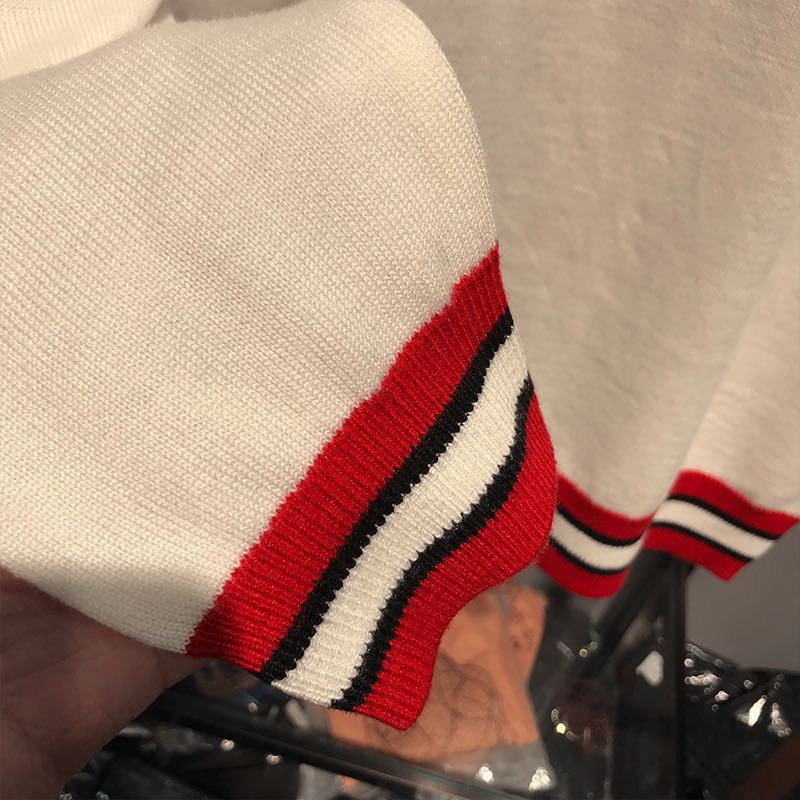 PULL À COL ROND POUR HOMMES