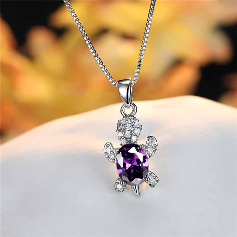 COLLIER DE TORTUE EN PIERRE ARC-EN-CIEL