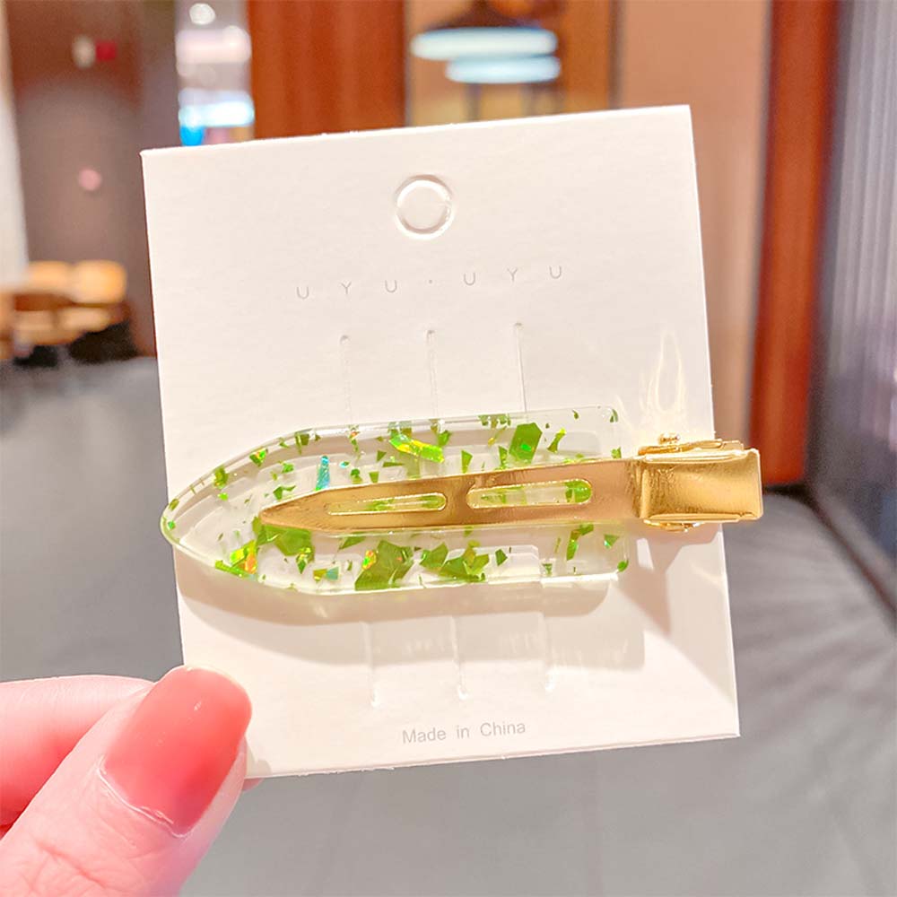 SEAMLESS HAIR CLIP 