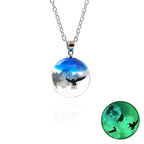 COLLIER CHIC EN RÉSINE TRANSPARENTE