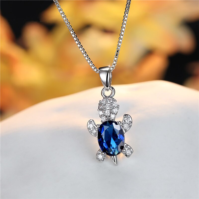COLLIER DE TORTUE EN PIERRE ARC-EN-CIEL