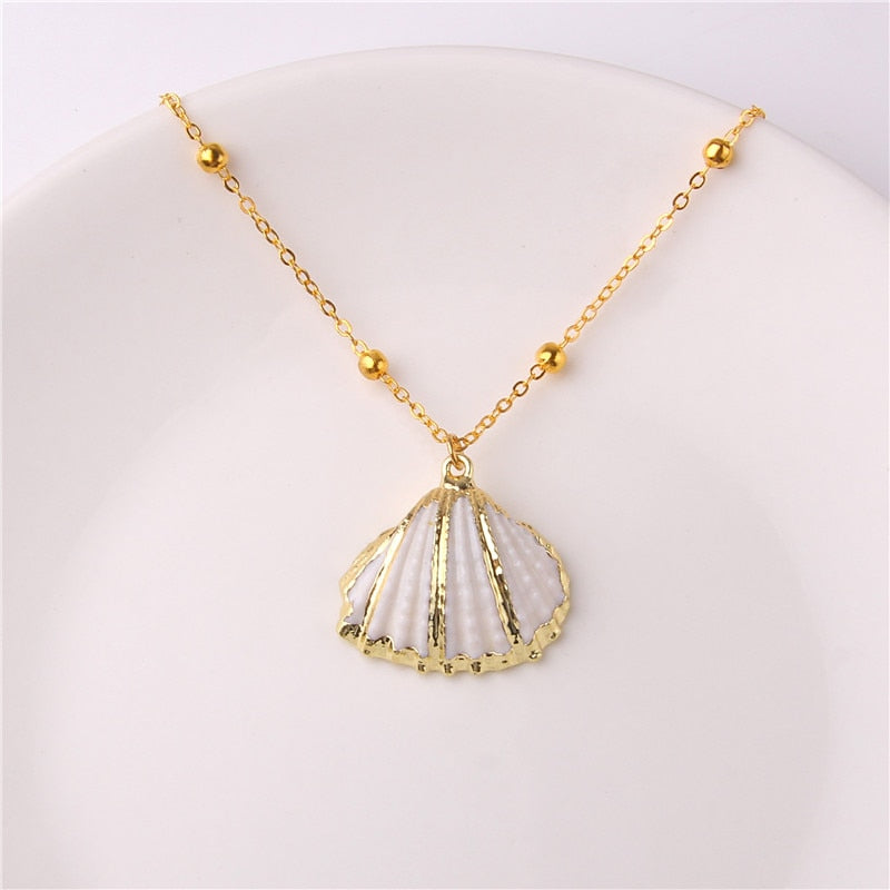 COLLIER BOHO EN COQUILLAGE