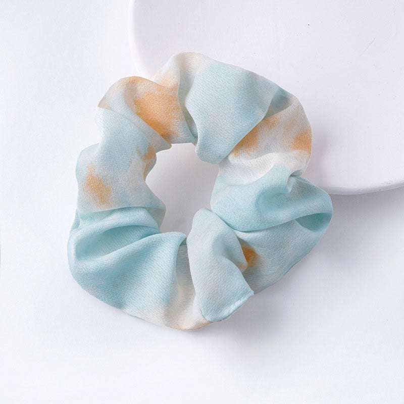 SCRUNCHIE EN SOIE FAIT A LA MAIN - BOSSOUASHOP