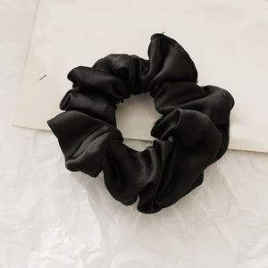 SCRUNCHIE EN SOIE FAIT A LA MAIN - BOSSOUASHOP