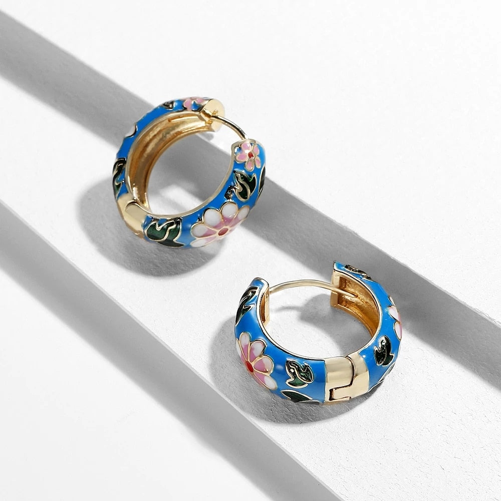 BOUCLES D'OREILLES CRÉOLES À FLEURS