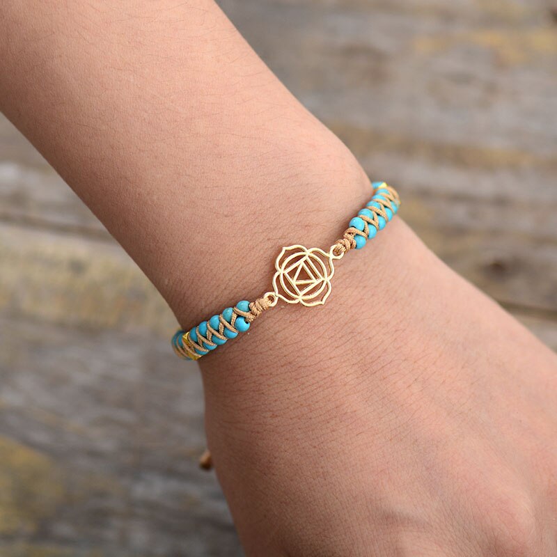 BRACELET A BRELOQUES EN PIERRE SEMI-PRECIEUSE - BOSSOUASHOP