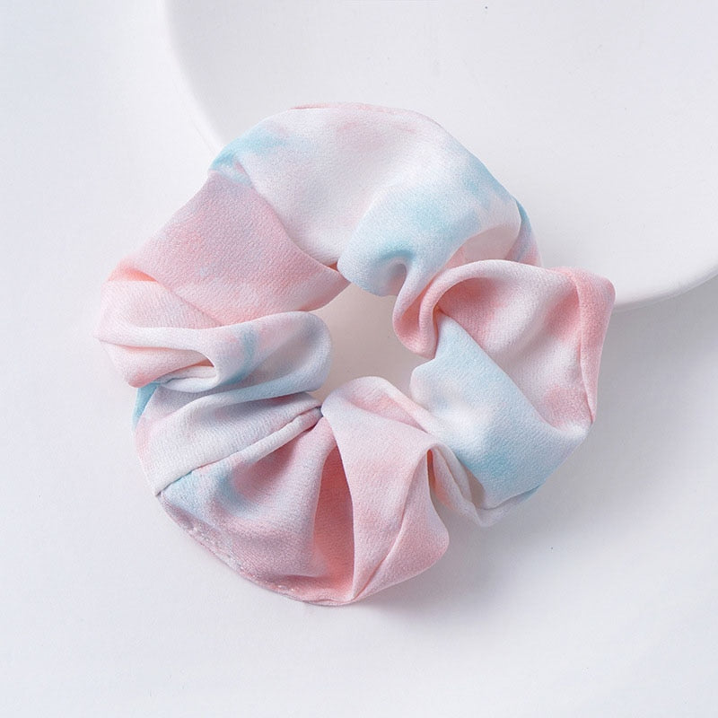 SCRUNCHIE EN SOIE FAIT A LA MAIN - BOSSOUASHOP