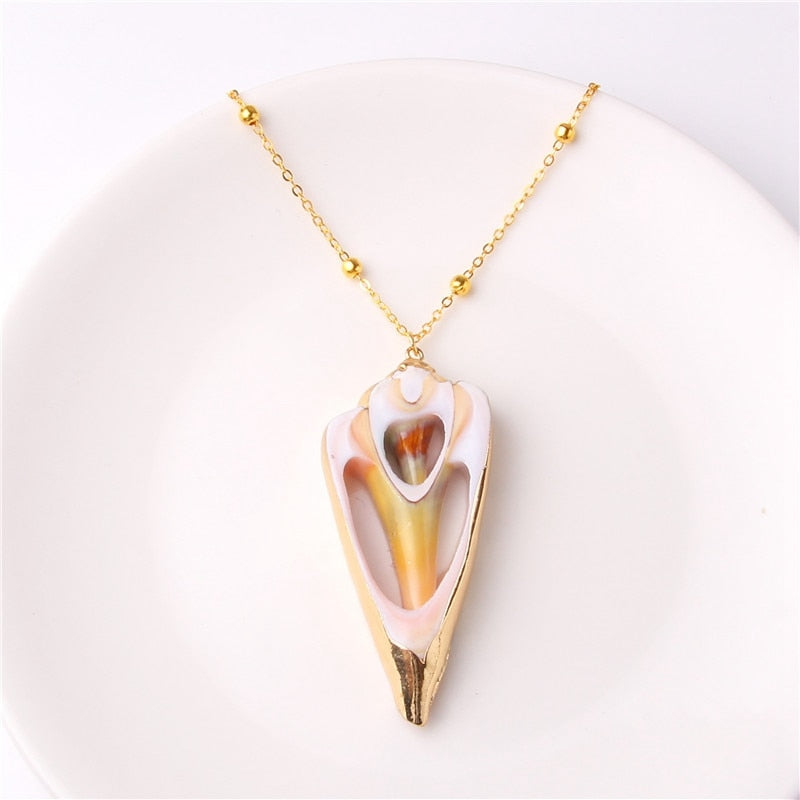COLLIER BOHO EN COQUILLAGE