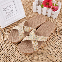 Charger l&#39;image dans la galerie, PANTOUFLES COORDONNANTES POUR FEMMES 🚺
