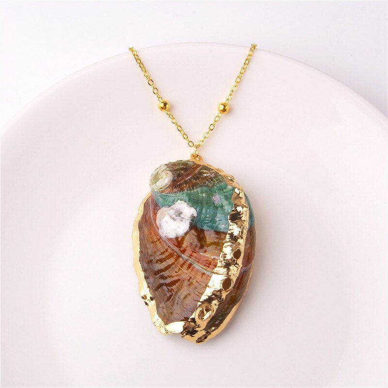 COLLIER BOHO EN COQUILLAGE