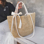 SAC À MAIN TISSÉ EN ROTIN