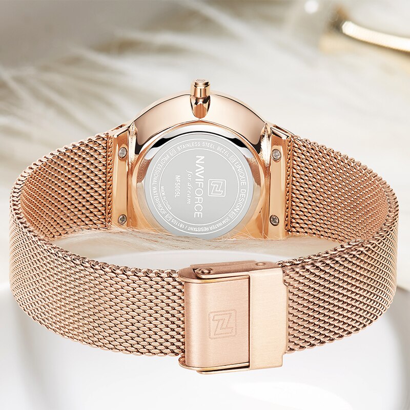 MONTRE-BRACELET EN STRASS POUR FEMMES
