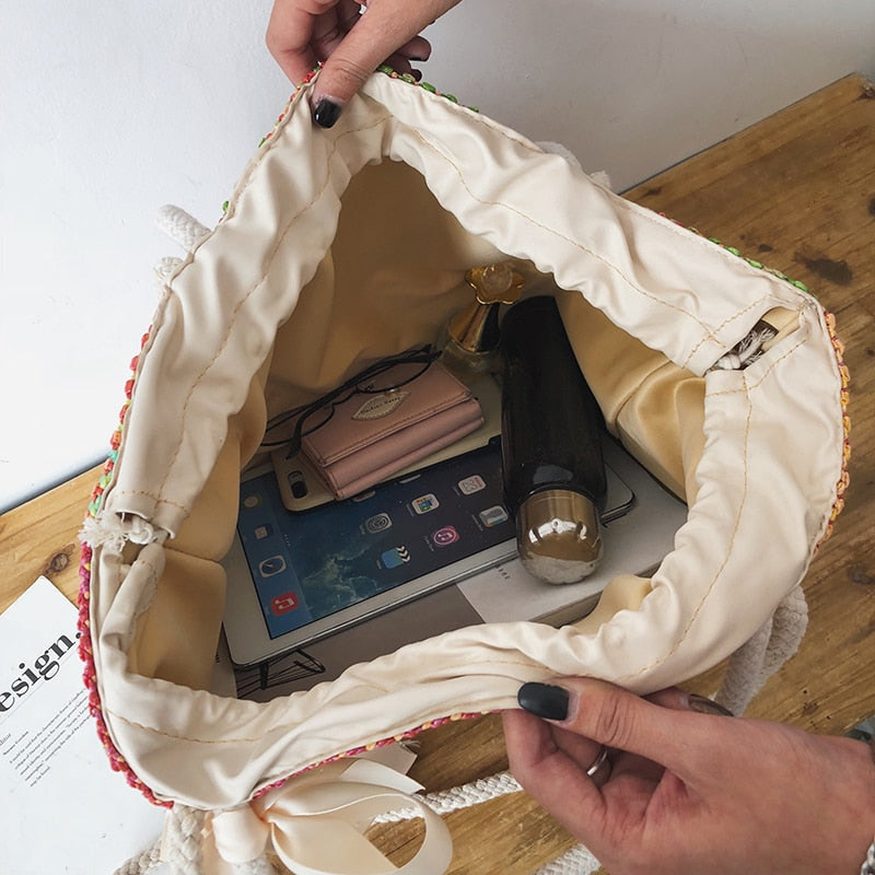 SAC À MAIN TISSÉ EN ROTIN