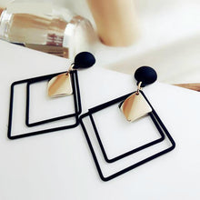 Charger l&#39;image dans la galerie, BOUCLES D&#39;OREILLES GÉOMÉTRIQUE CARRÉES À PAILLETTES
