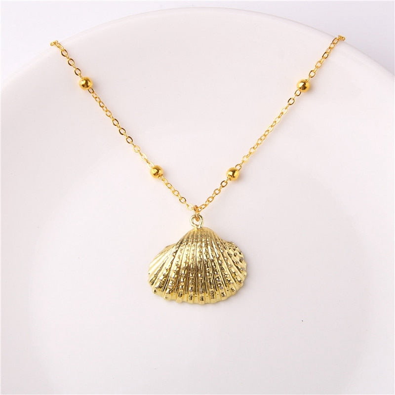 COLLIER BOHO EN COQUILLAGE