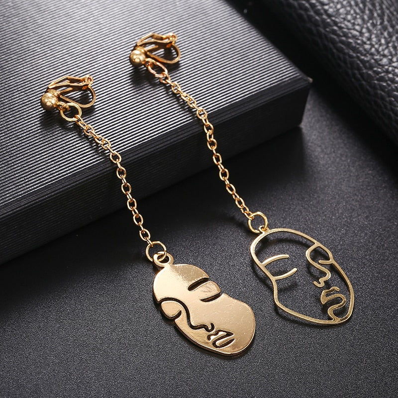 BOUCLES D'OREILLES À CLIP