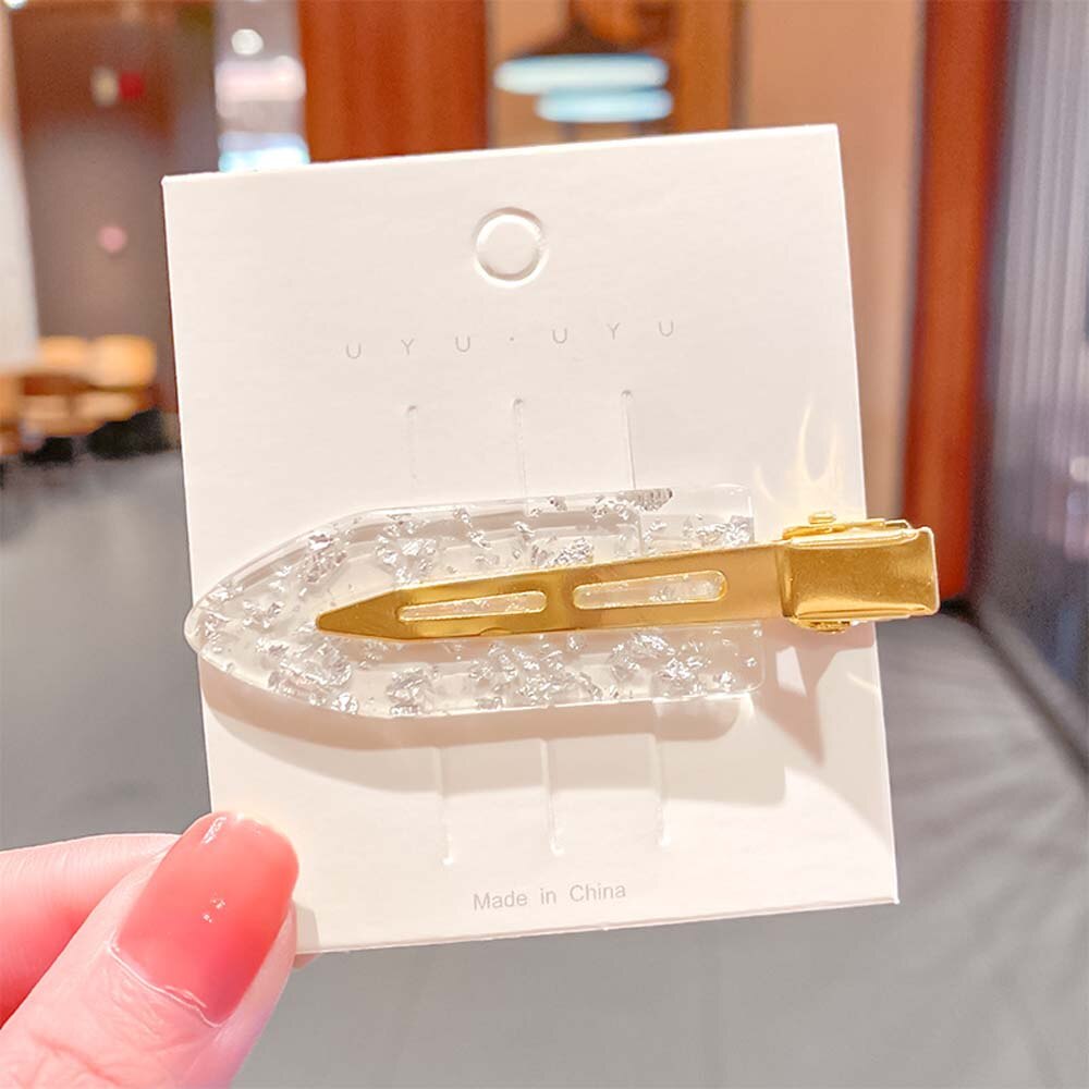 SEAMLESS HAIR CLIP 