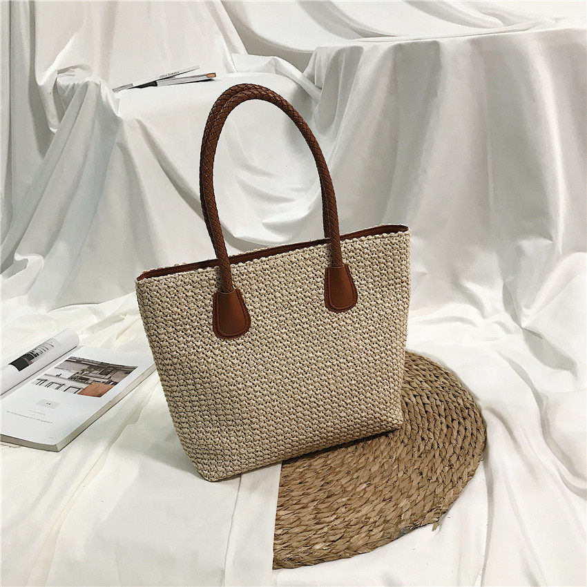 SAC À MAIN TISSÉ EN ROTIN
