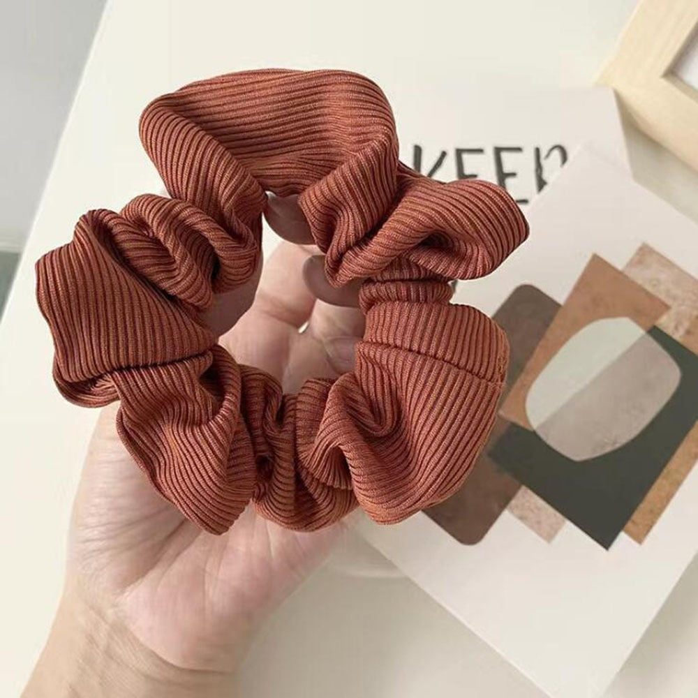 SCRUNCHIE EN SOIE FAIT A LA MAIN - BOSSOUASHOP