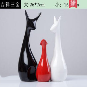 MODERN CERAMIC FIGURINES 