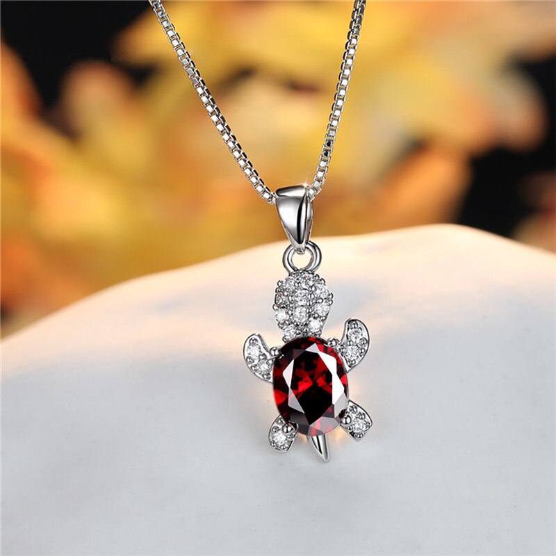 COLLIER DE TORTUE EN PIERRE ARC-EN-CIEL