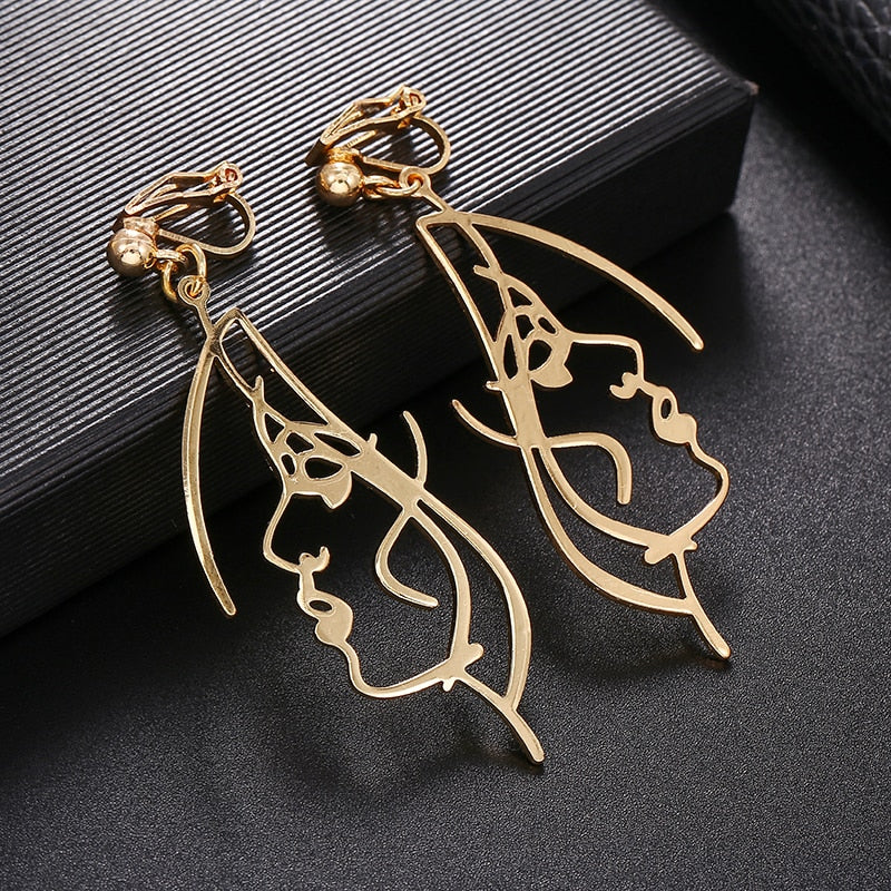 BOUCLES D'OREILLES À CLIP