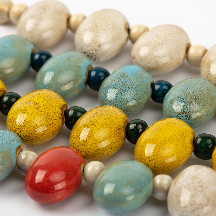 PAVE SHAPED CERAMIC PEARL NECKLACE 