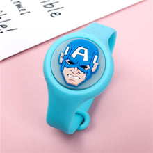 Charger l&#39;image dans la galerie, MONTRE LUMINEUSE DISNEY POUR ENFANTS
