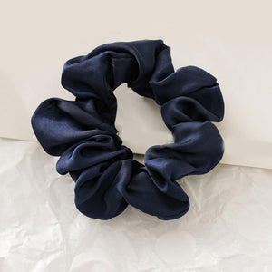 SCRUNCHIE EN SOIE FAIT A LA MAIN - BOSSOUASHOP