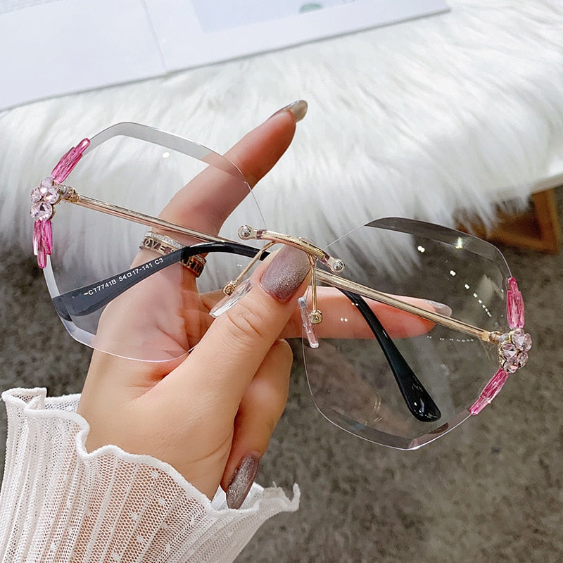 RIMLESS DIAMOND SUNGLASSES