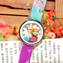 Charger l&#39;image dans la galerie, MONTRE LUMINEUSE DISNEY POUR ENFANTS
