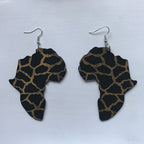 HEART-SHAPED WOODEN EARRINGS 